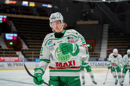 Rögles Moritz Seider jublar