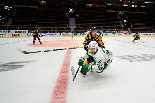 Skellefteås Tyler Morley och Rögles Simon Ryfors