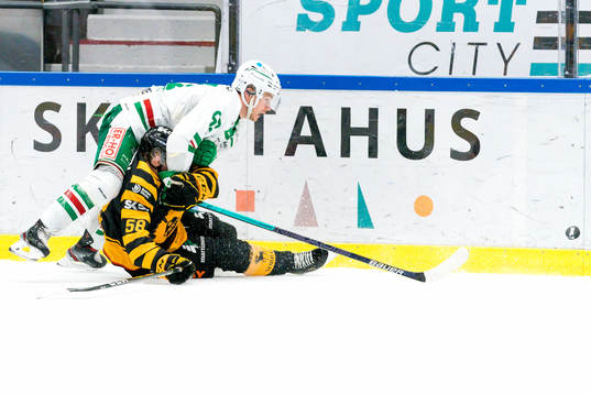Rögles Leon Bristedt och Skellefteås Oskar Nilsson