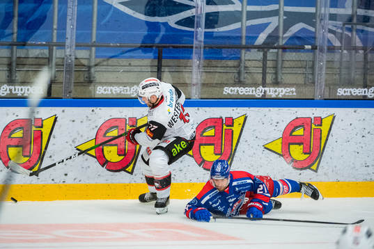 Malmö Redhawks Pathrik Westerholm och Oskarshamns Brian