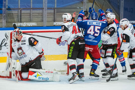 Oskarshamns Jan Ordos gör 3-1 målet bakom Malmö Redhawks