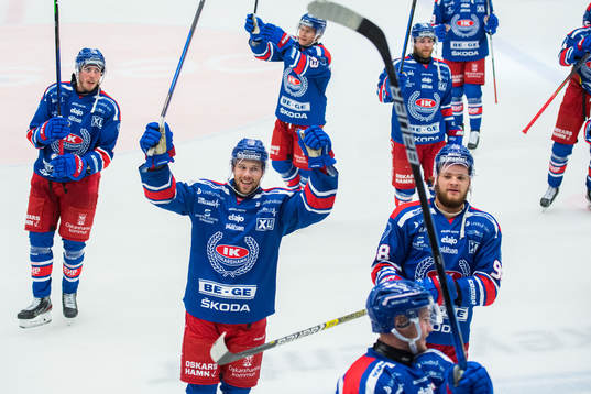 Oskarshamns spelare jublar