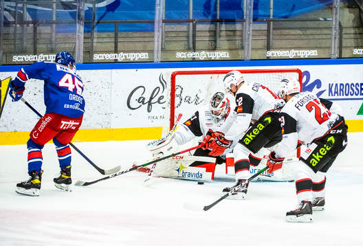 Här gör Oskarshamns Jan Ordos 4-1