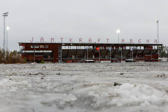 Slask utanför Jämtkraft Arena