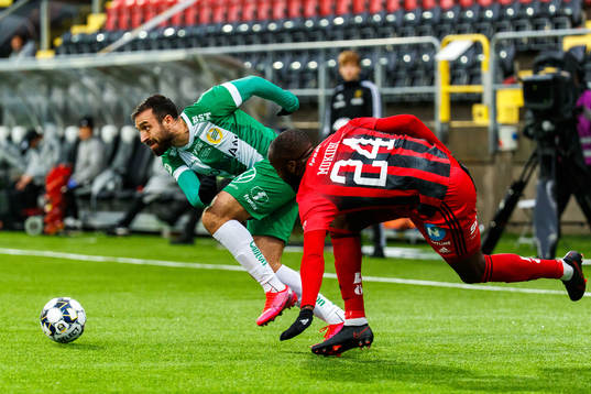 Hammarbys Abdul Khalili och Östersunds Ronald Mukiibi