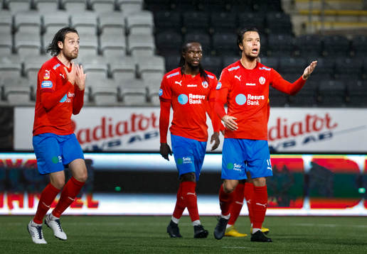 Helsingborgs Mikkel Diskerud och Erik Figueroa deppar
