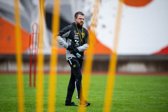 Manager Jimmy Thelin