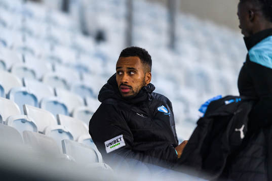 Malmö FFs Isaac Kiese Thelin på läktaren