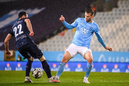 IFK Göteborg Giorgi Kharaishvili och Malmö FFs Arnór
