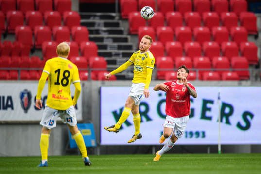 Falkenbergs Tobias Englund och Kalmars Adrian Edqvist