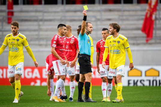 Falkenbergs Karl Söderström tilldelas en varning av