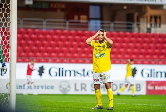 Falkenbergs Edi Sylisufaj deppar