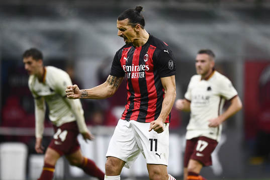 Zlatan Ibrahimovic of Milan celebrates
