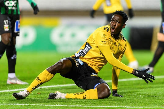 Elfsborgs Joseph Okumu reagerar