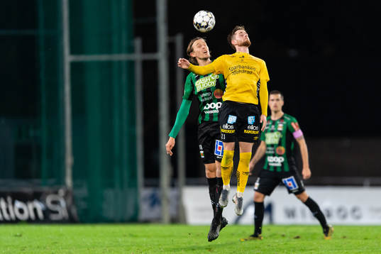 Varbergs Joakim Lindner och Elfsborgs Rasmus Alm