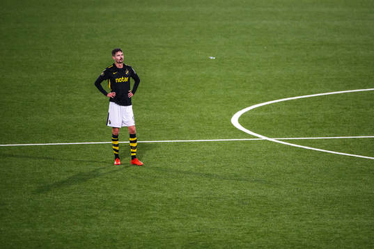 s Mikael Lustig deppar