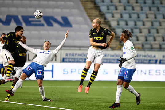 s Eric Kahl, IFK Norrköpings Henrik Castegren, AIK:s Per