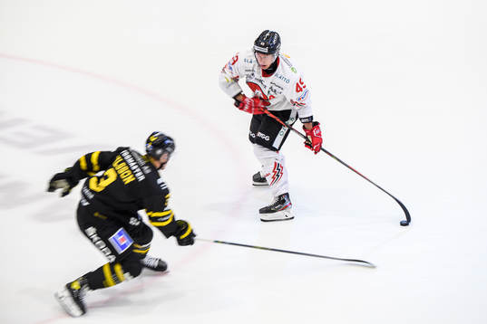 Vita Hästens Filip Cruseman