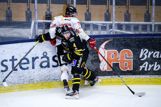 Vita Hästens Emil Lundberg och Västerås Niclas Lundgren