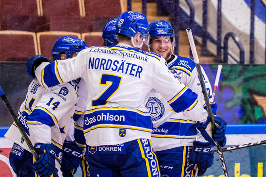 Leksands Fredrik Forsberg (h) jublar