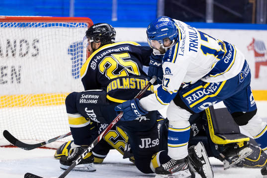 s Axel Holmström och Leksands Daniel Olsson Trkulja