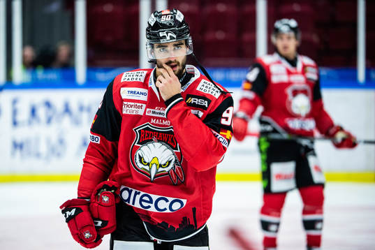 Malmö Redhawks Joe Veleno deppar