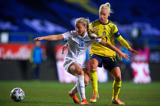 Alexandra Jóhannsdóttir of Iceland and Caroline Seger of