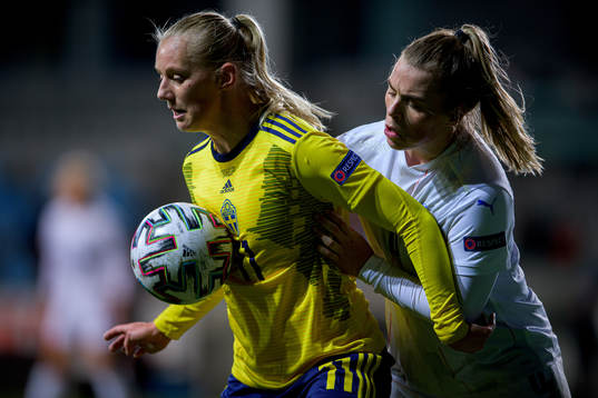 Stina Blackstenius of Sweden and Ingibjörg