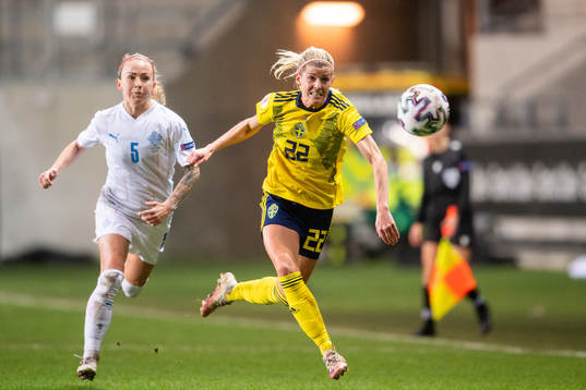 Gunnhildur Yrsa Jónsdóttir of Iceland and Olivia Schough