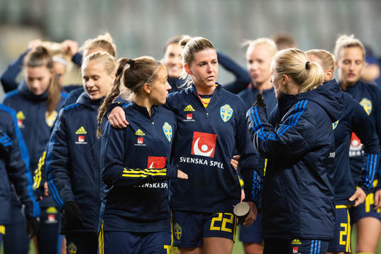 Julia Zigiotti Olme and Olivia Schough of Sweden
