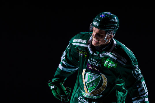 Färjestads Olle Lycksell