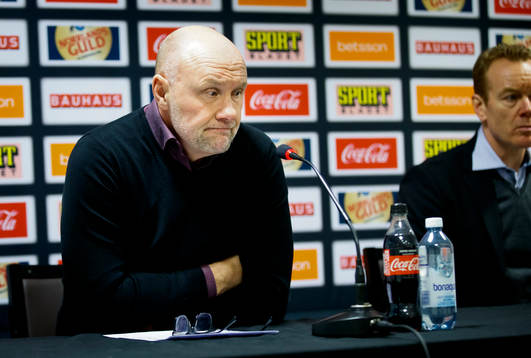 Brynäs tränare Peter Andersson deppar