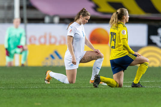 Karólína Lea Vilhjálmsdóttir of Iceland and Anna
