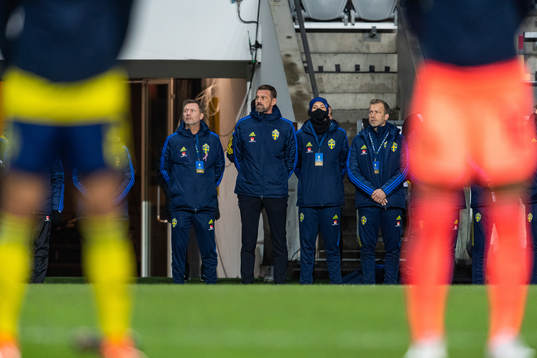 Peter Gerhardsson, head coach, and Lina Hurtig of Sweden at