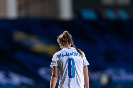 Karólína Lea Vilhjálmsdóttir of Iceland looks dejected