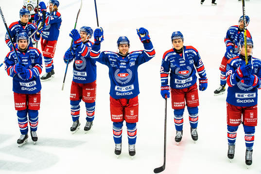 Oskarshamns spelare jublar
