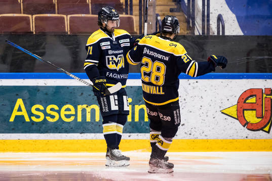 s Linus Fröberg jubel