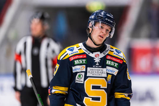 Södertäljes Hugo Gustafsson deppar