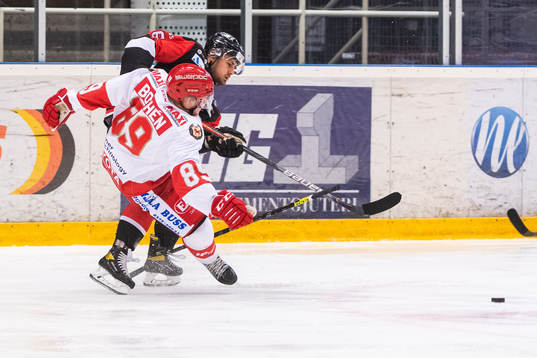 Nybros Matej Galbavy och Trojas Tim Bothén