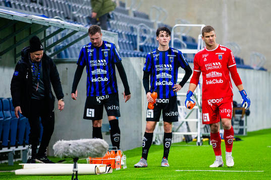 Sirius Daniel Jarl, Jamie Roche och målvakt Lukas Jonsson