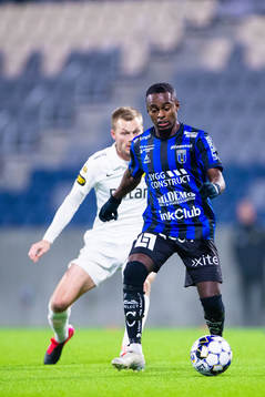 s Sebastian Larsson