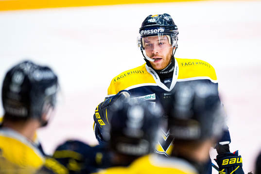 s Filip Sandberg jublar