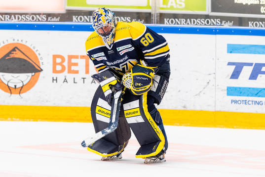 s målvakt Hugo Alnefelt har ont