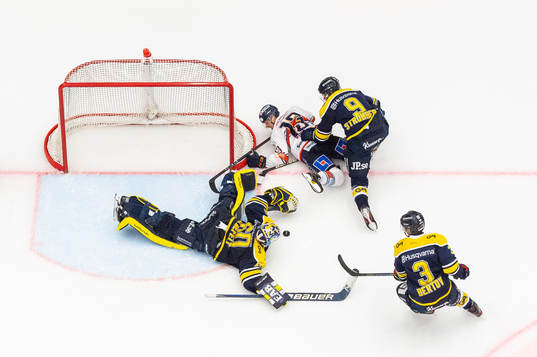 s målvakt Hugo Alnefelt, Didrik Strömberg och Daniel