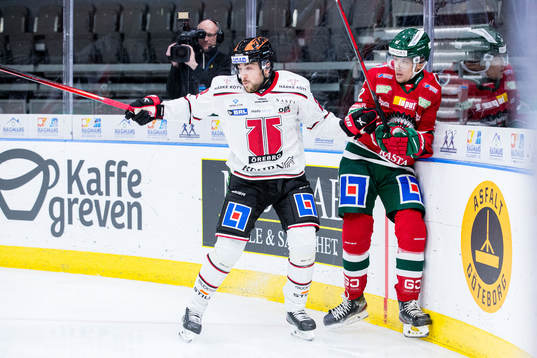 Örebros Jonathan Andersson och Frölundas Linus Nässén