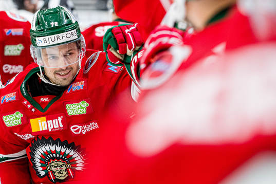Frölundas Patrik Carlsson jublar