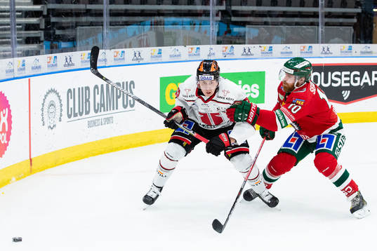 Örebros Robert Leino och Frölundas Jens Olsson