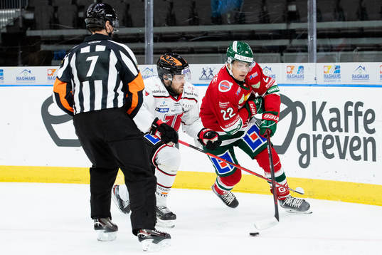 Örebros Jonathan Andersson och Frölundas Linus Nässén