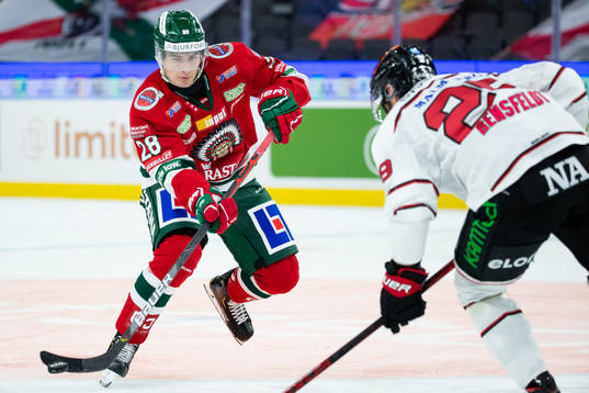 Frölundas Johan Sundström mot Örebros Ludvig Rensfeldt