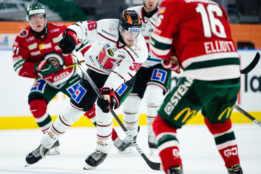 Örebros Emil Larsson